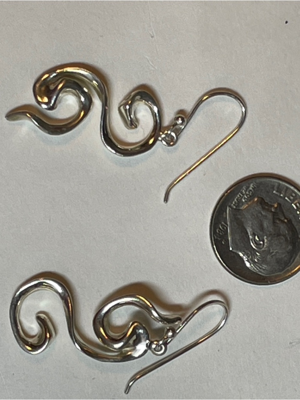 925 Sterling Silver Modern Swirl Dangle Earrings~Artisan made, 4.87g - Picture 2 of 9